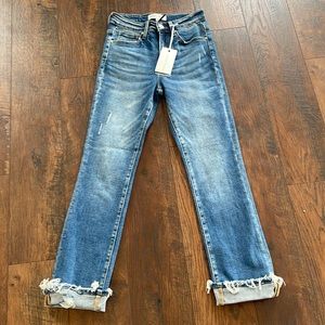 *NEW* RISE  MID-RISE CUFFED STRAIGHT JEANS